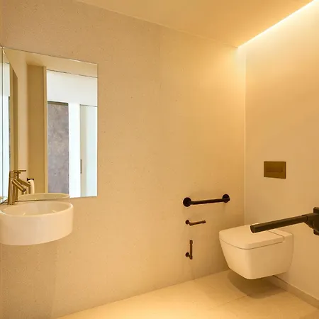 Sls Barcelona 5* 巴达洛纳