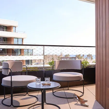 Sls Barcelona 巴达洛纳
