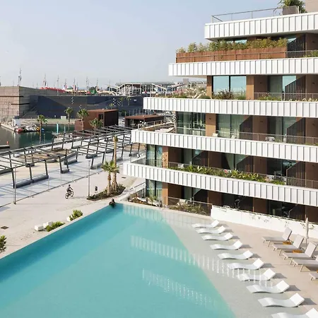 Sls Barcelona 5* バダロナ