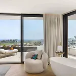 Sls Barcelona بادالونا
