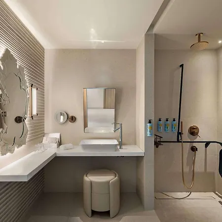 ホテル Sls Barcelona バダロナ