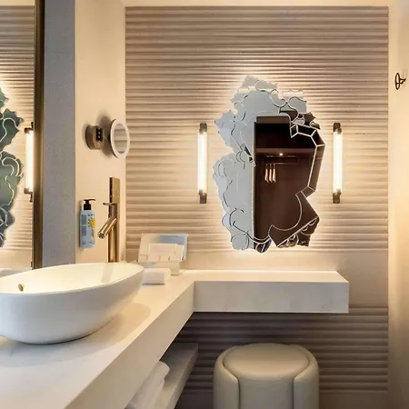 Sls Barcelona バダロナ