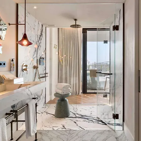 Sls Barcelona ホテル 5*