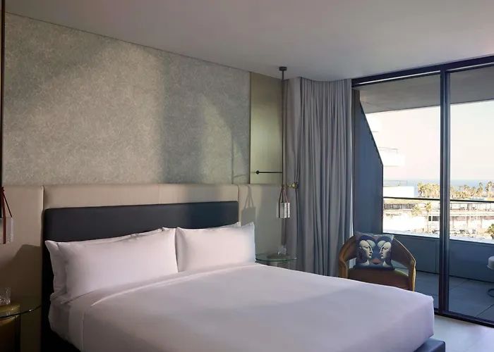 Sls Barcelona 酒店 巴达洛纳