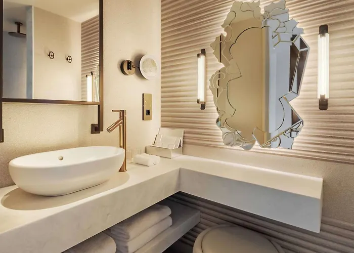 Sls Barcelona 酒店 5*