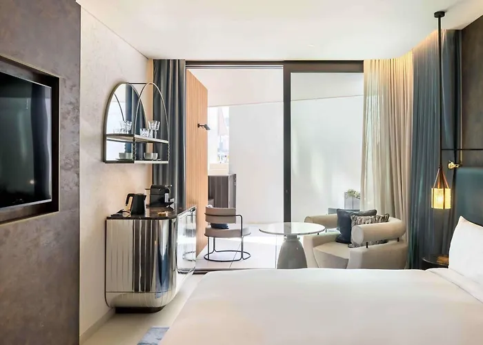 Sls Barcelona 酒店 5*