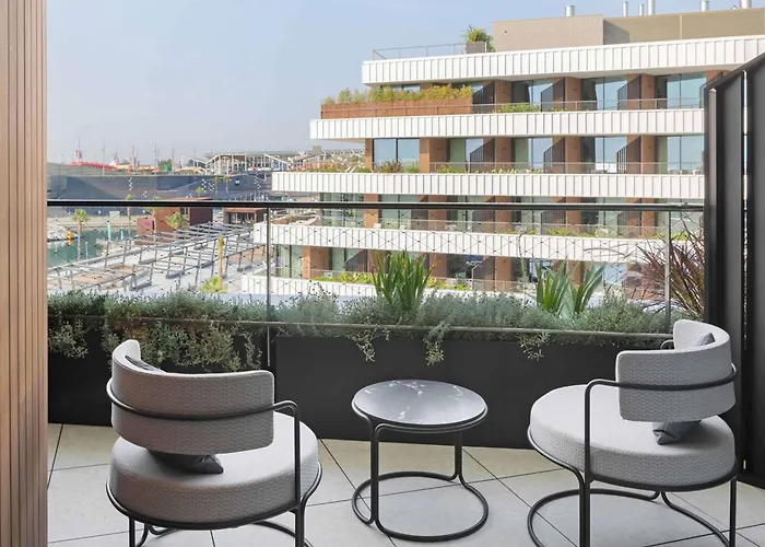 Sls Barcelona 酒店 巴达洛纳