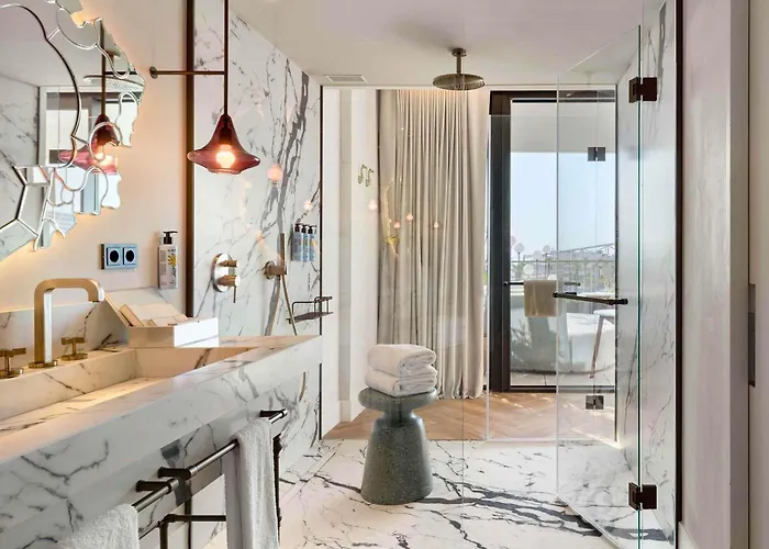 Sls Barcelona 酒店 5*