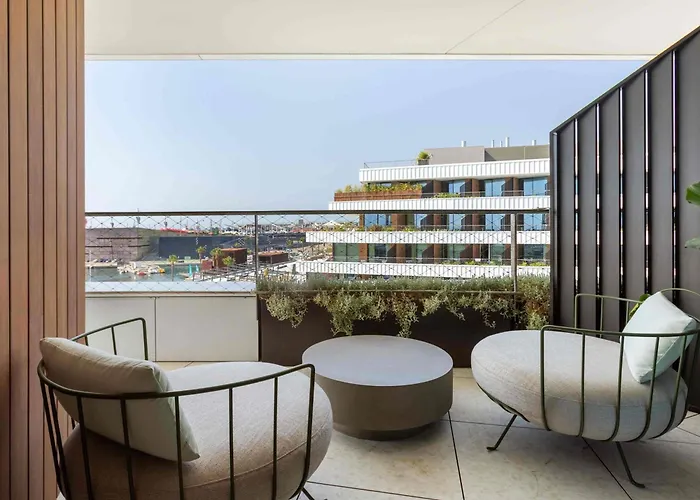 Sls Barcelona 5* 巴达洛纳