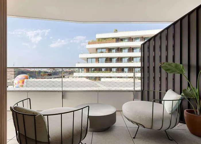 Sls Barcelona 巴达洛纳