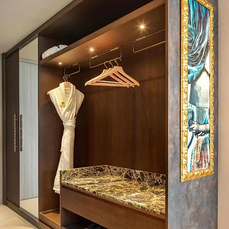 Sls Barcelona 5*